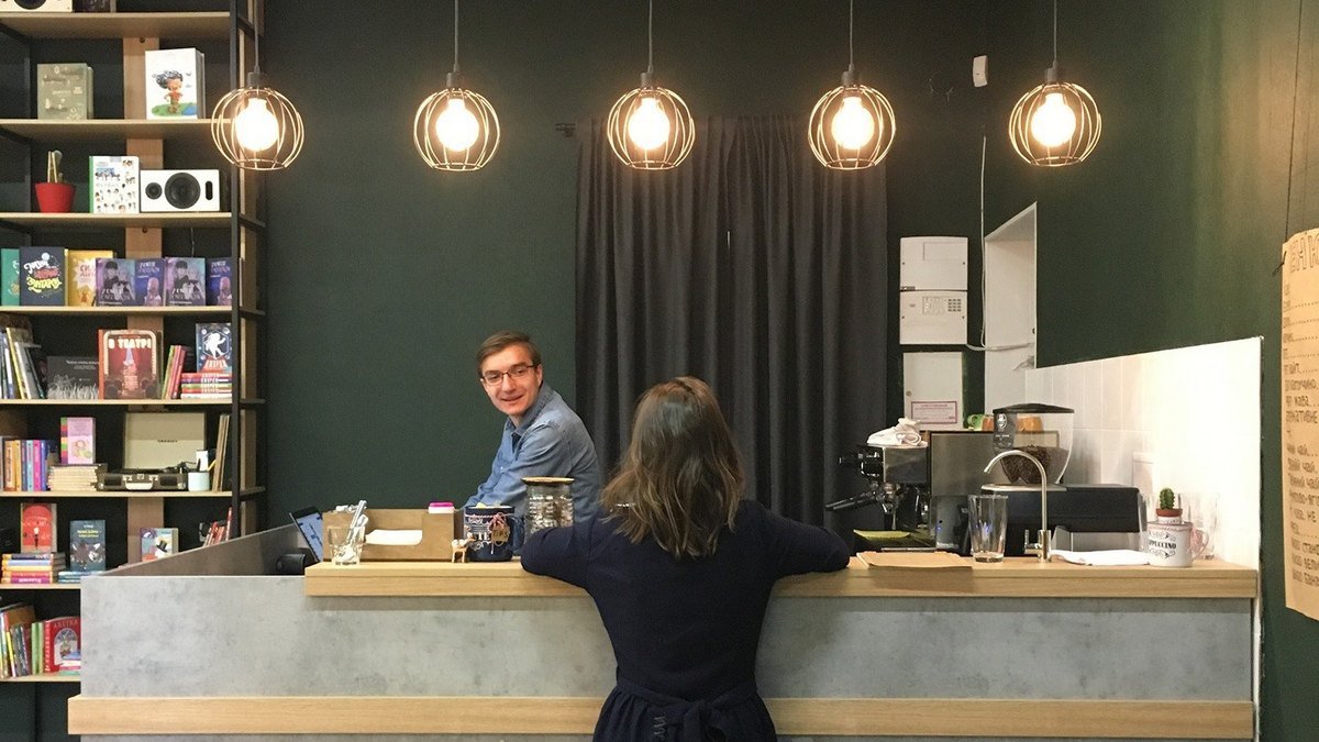 Zakapelok - не только кафе, но еще и книжный магазин