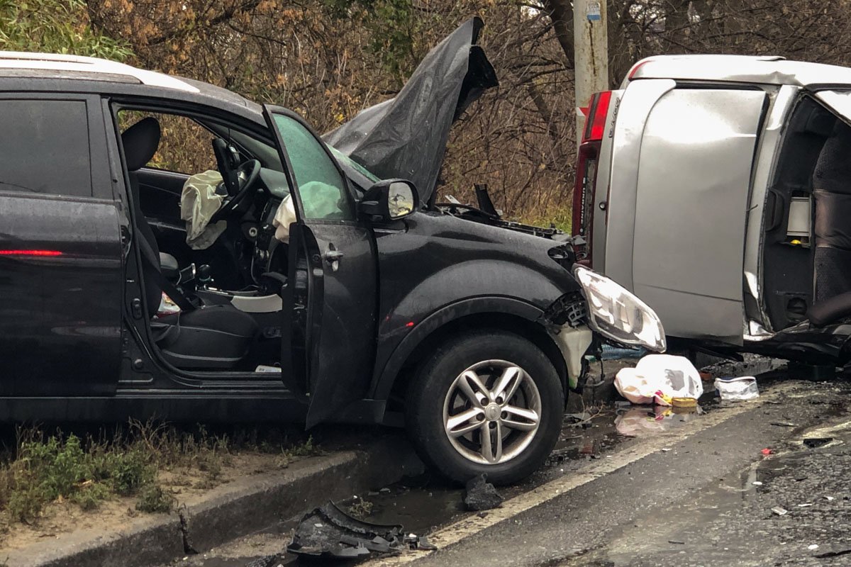 Некоторые из пострадавших попали в больницу с серьезными трвамами, у одного из потерпевших оторвало ступню Некоторые из пострадавших попали в больницу с серьезными трвамами, у одного из потерпевших оторвало ступню