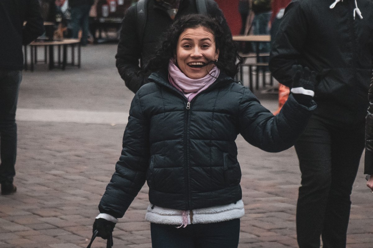 Когда пришла одна и встретила знакомую 