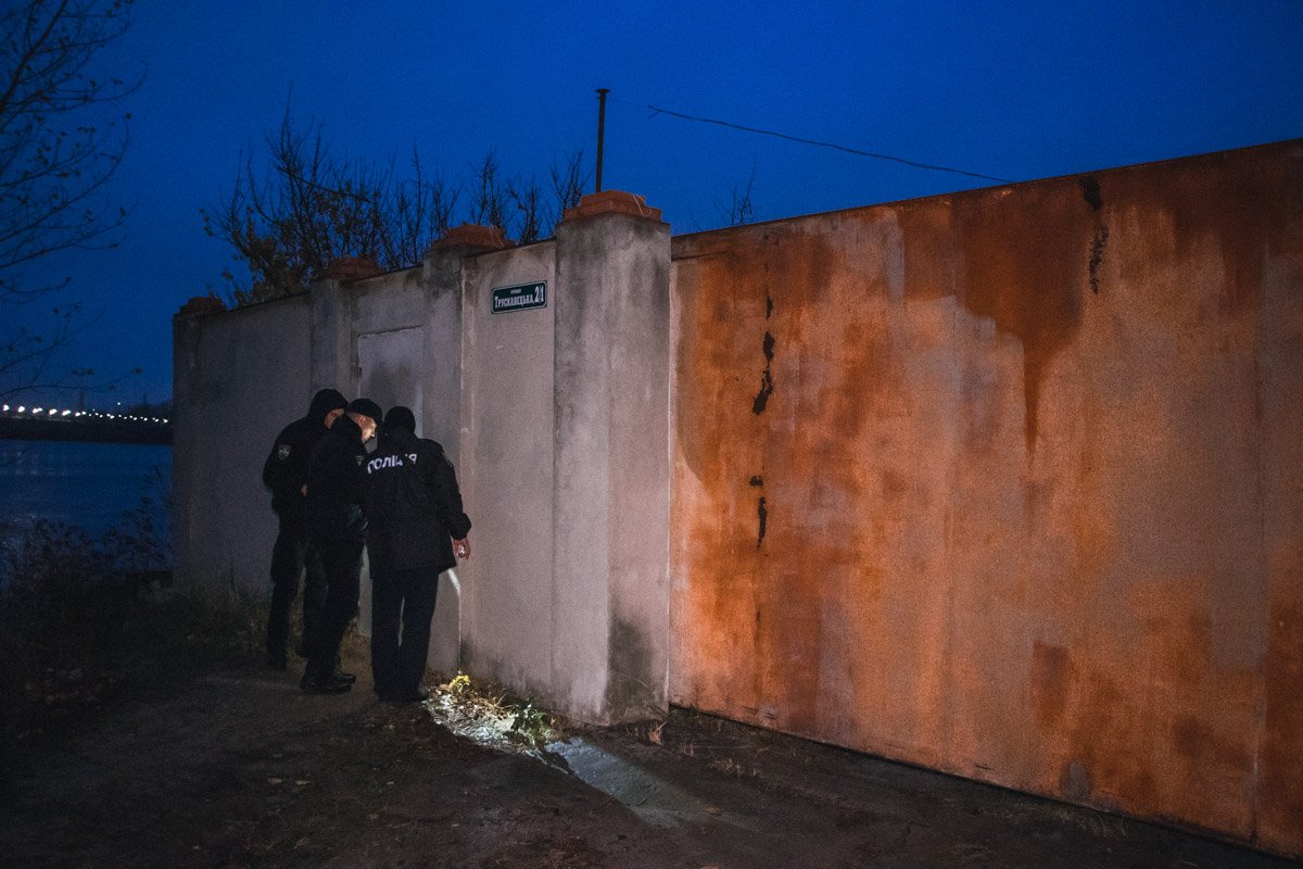 Все случилось на берегу залива Все случилось на берегу залива