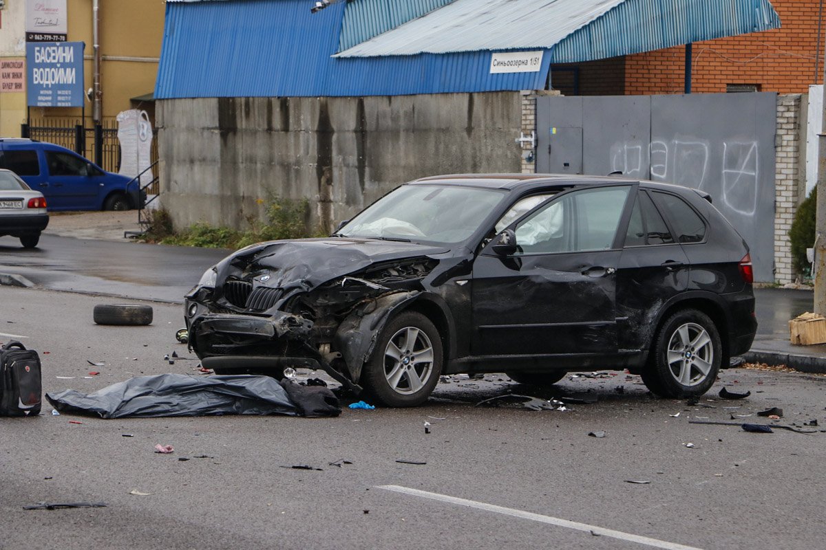 В BMW ехал мужчина и 8-летний ребенок