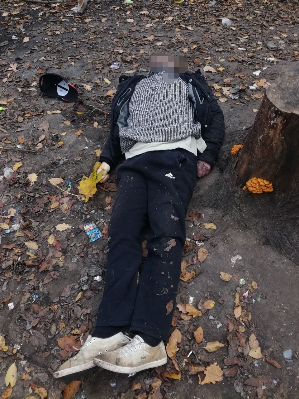 В городе Белая Церковь Киевской области прохожие наткнулись на труп мужчины в лесополосе В городе Белая Церковь Киевской области прохожие наткнулись на труп мужчины в лесополосе