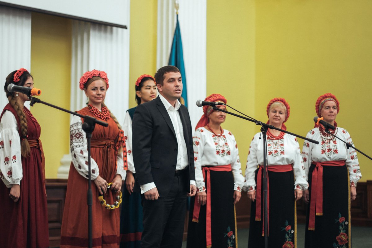 Дмитро Загуменний зазначив, що в Києві діє концепція розвитку української писемності, мови, культури, національної пам’яті,