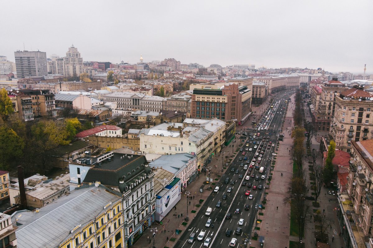 Пасмурная погода совсем не придает бодрости Пасмурная погода совсем не придает бодрости