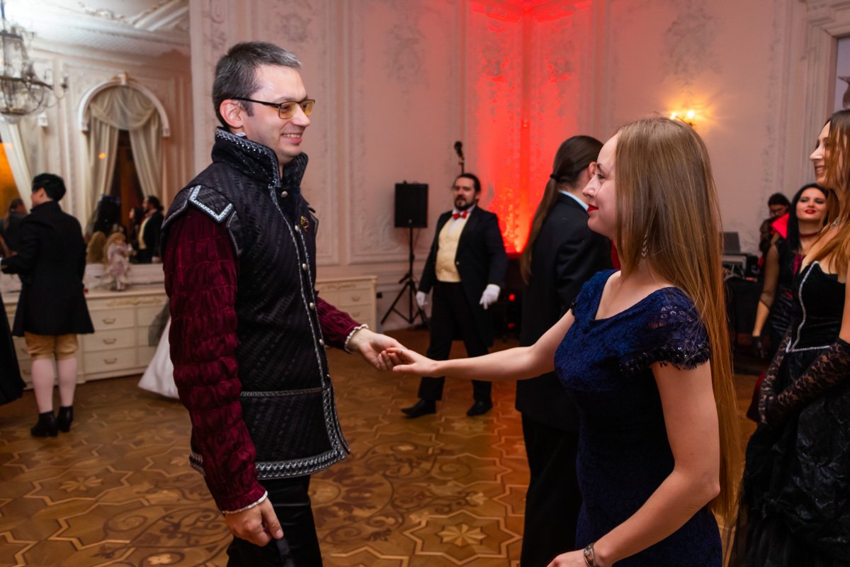 В то время как на втором развернулось настоящее веселье