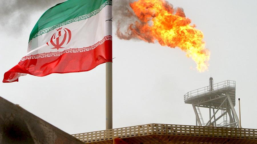 В Иране заявили об обнаружении нового нефтяного месторождения В Иране заявили об обнаружении нового нефтяного месторождения