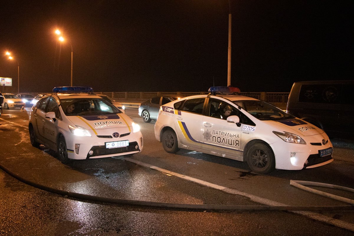 На месте работали полицейские, движение в сторону центра столицы затруднено На месте работали полицейские, движение в сторону центра столицы затруднено