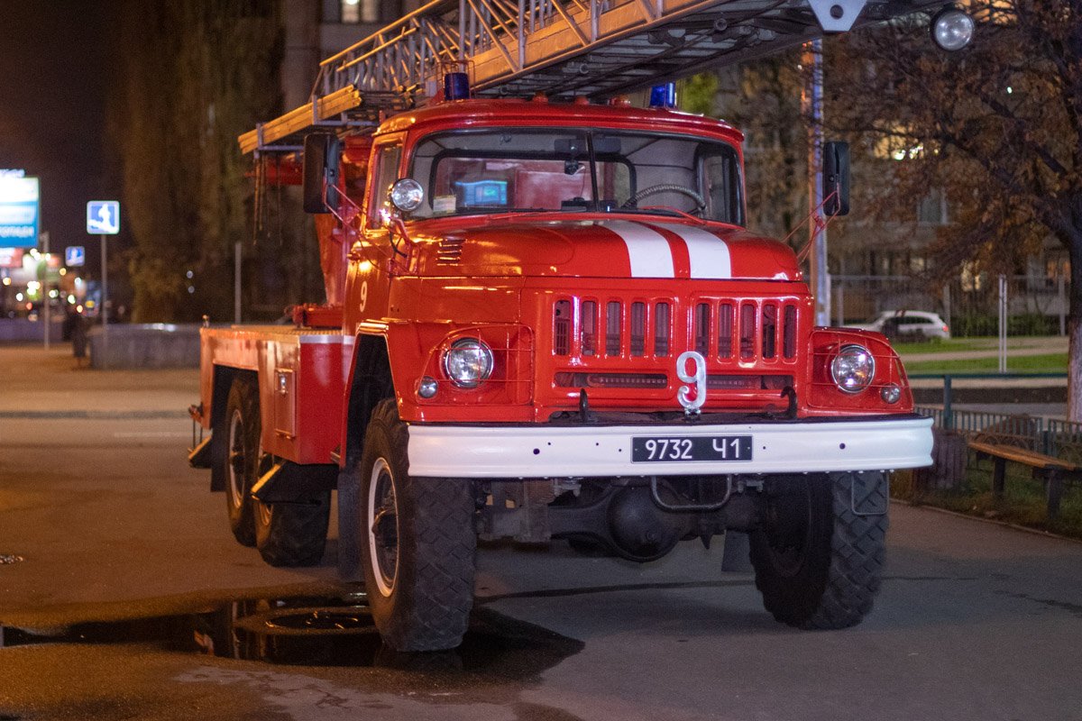 Пожарным удалось оперативно потушить пожар и не дать огню распространиться