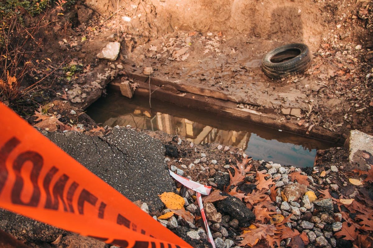 Найти место прорыва пока что не удалось 