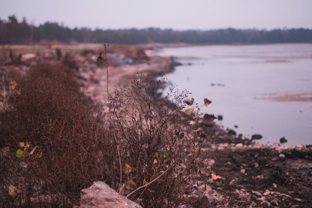 Но пасмурная погода придала загадочности этому дню