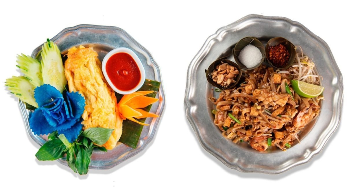 А это - тайский омлет с крабом и Пад Тай (лапша с тофу)