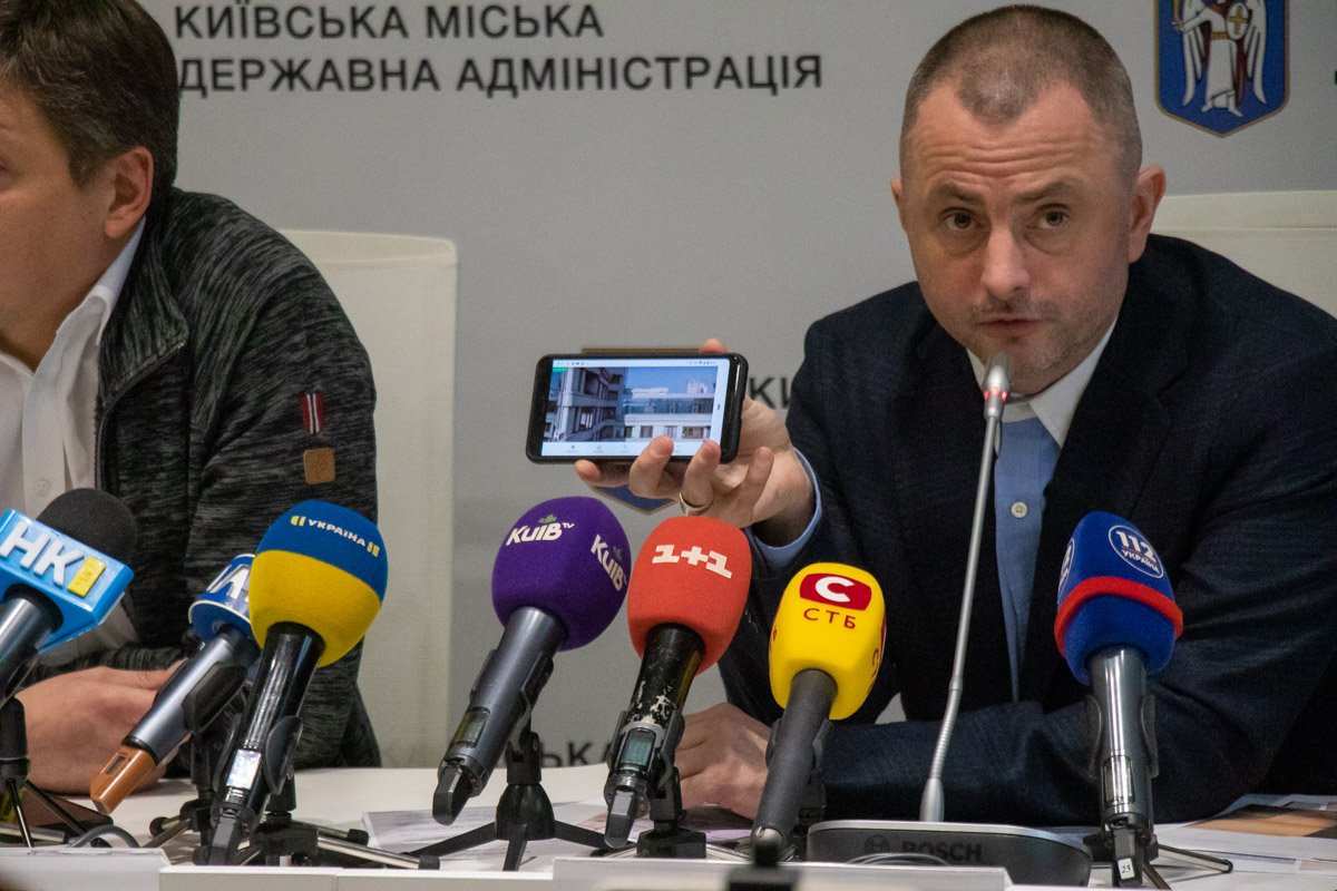 Советник мэра Максим Бахматов