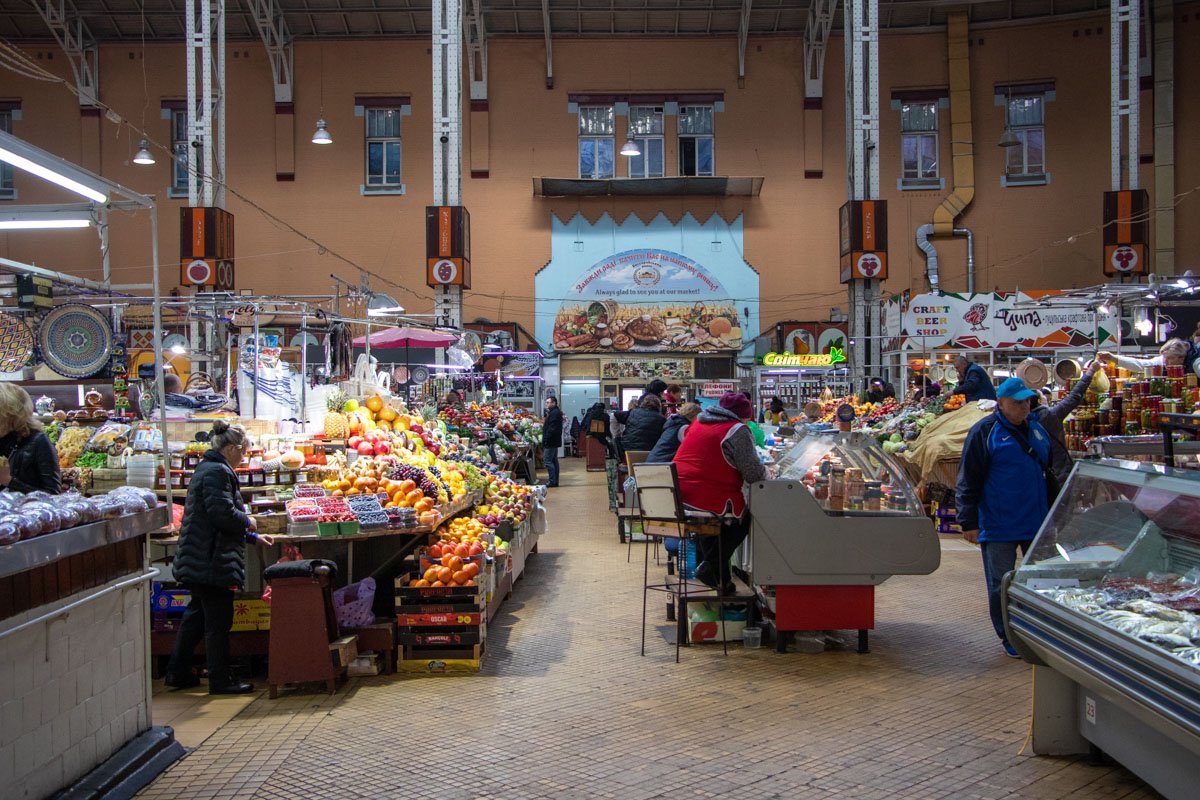 Кажется, более чем вековая история знаменитого рынка не закончится еще очень долго Кажется, более чем вековая история знаменитого рынка не закончится еще очень долго