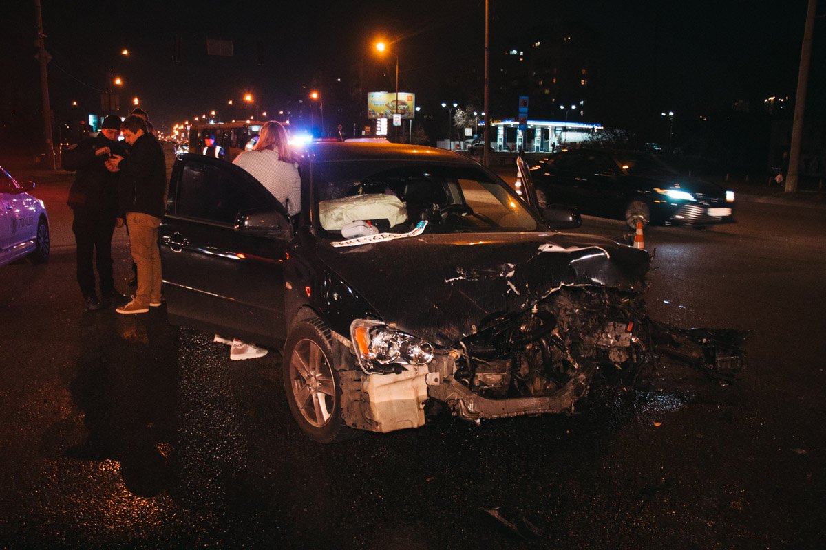 Не разъехались Mitsubishi и Skoda Не разъехались Mitsubishi и Skoda