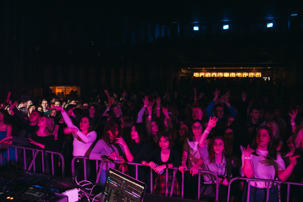 17 ноября в Украине и мире празднуют Международный день студента