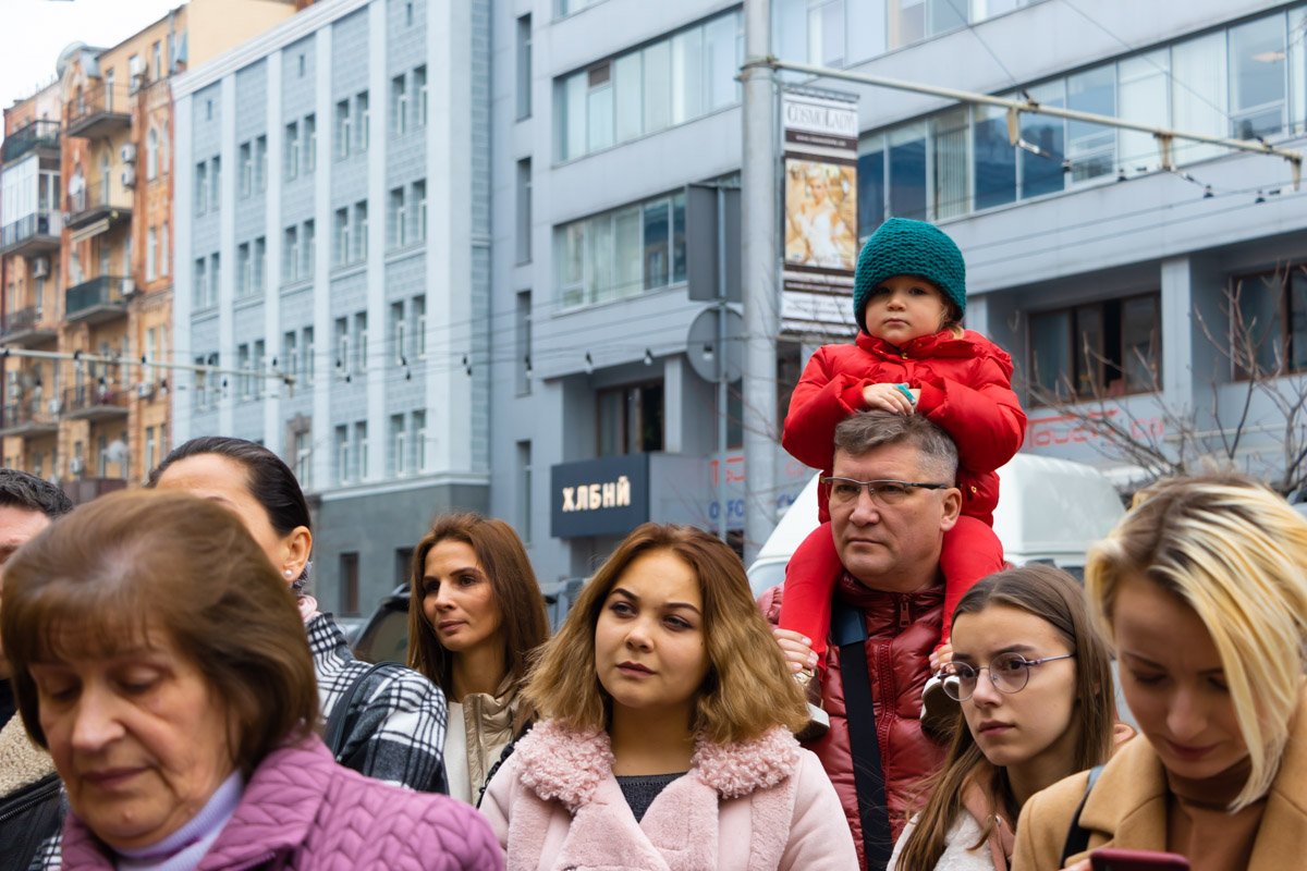 Письмо содержит просьбу к евреям других городов пожертвовать деньги для выкупа Яакова бен Ханукки