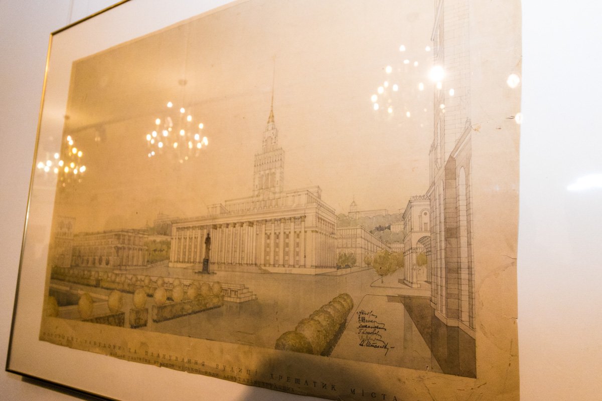 Помимо правительственного центра измениться могла и центральная улица столицы - Крещатик