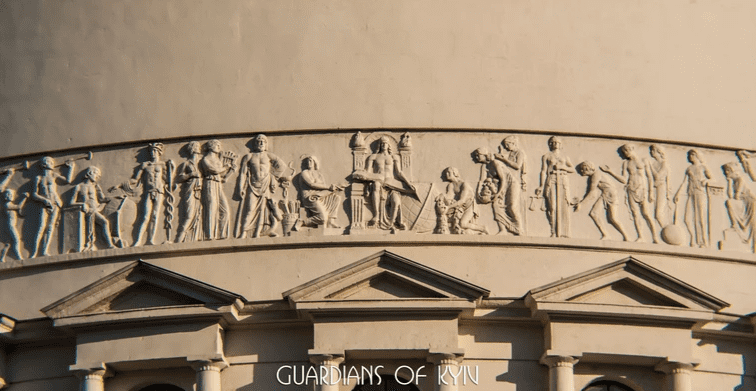 Целая глава истории на здании. Адрес: улица Владимирская, 57 Целая глава истории на здании. Адрес: улица Владимирская, 57