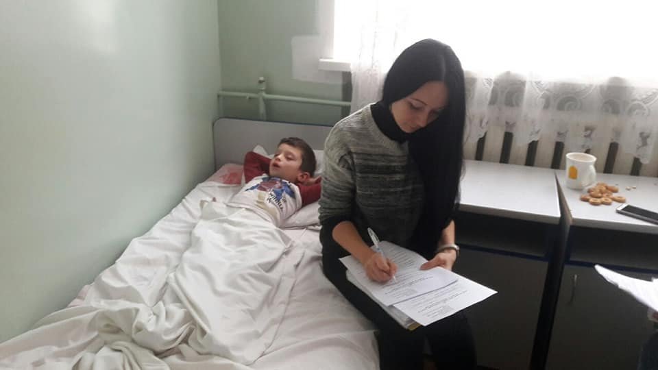 На данный момент дети находятся в больнице