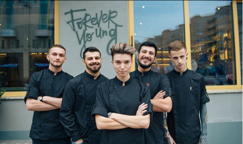 Супер-команда нового заведения