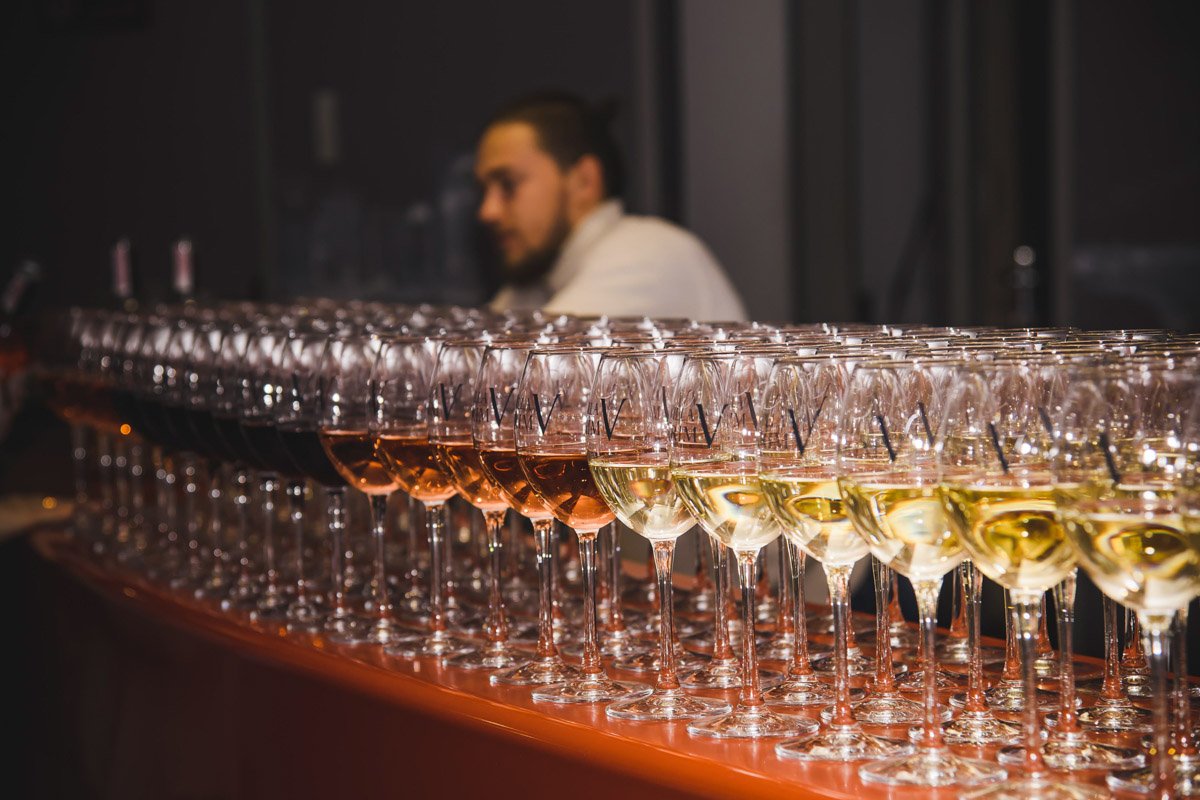 Для большего комфорта были угощения от Сушия, Моршинская и Villa Krim Для большего комфорта были угощения от Сушия, Моршинская и Villa Krim