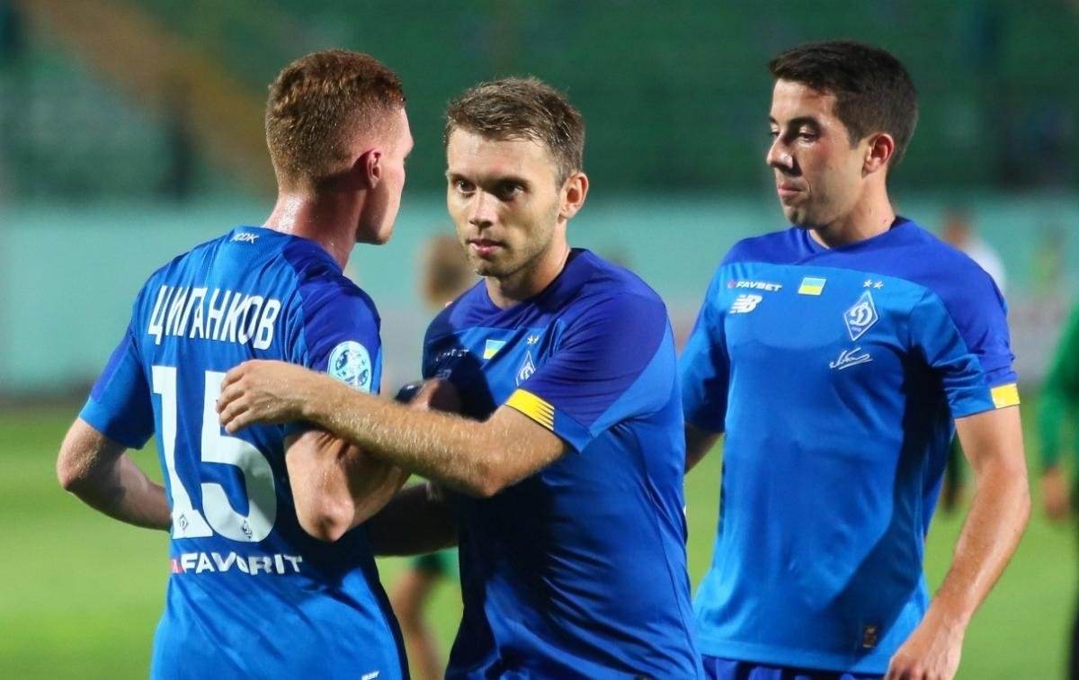 Команде нужна поддержка болельщиков