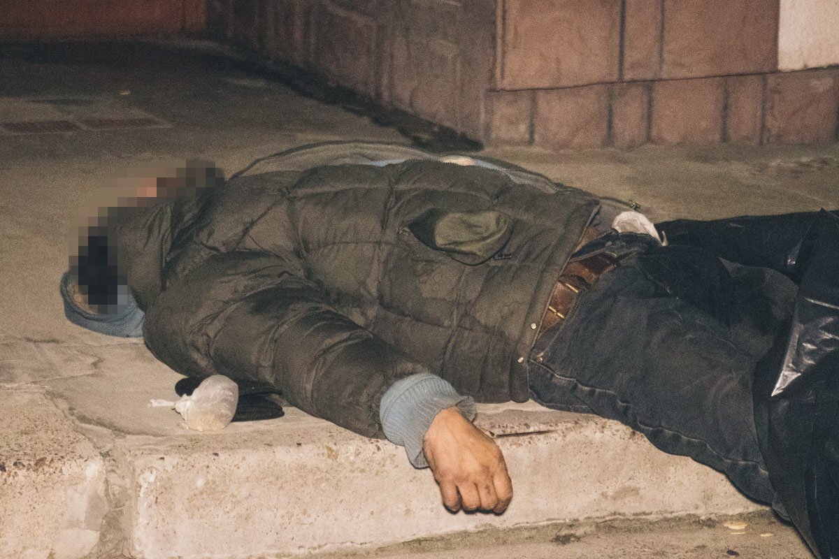 Рядом с телом лежал пустой кошелек 