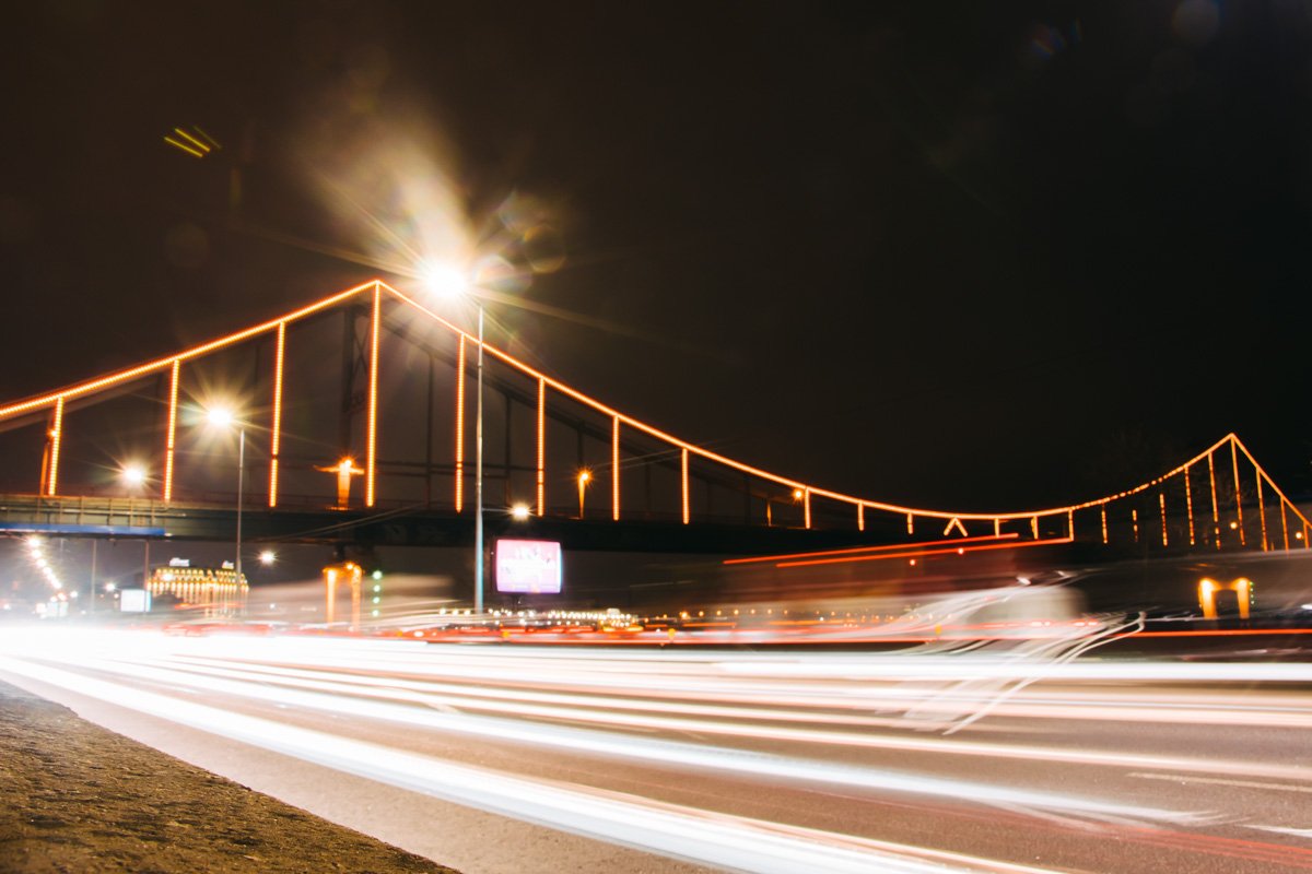 Сегодня мост оранжевого цвета Сегодня мост оранжевого цвета