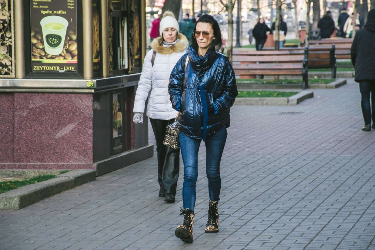 С леопардовых лосин мы плавно перешли на леопардовые ботинки С леопардовых лосин мы плавно перешли на леопардовые ботинки