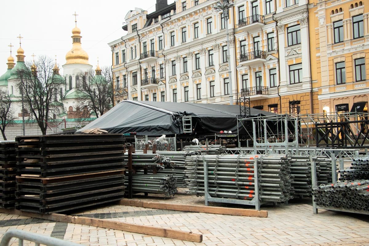 Работы много, но и времени предостаточно Работы много, но и времени предостаточно