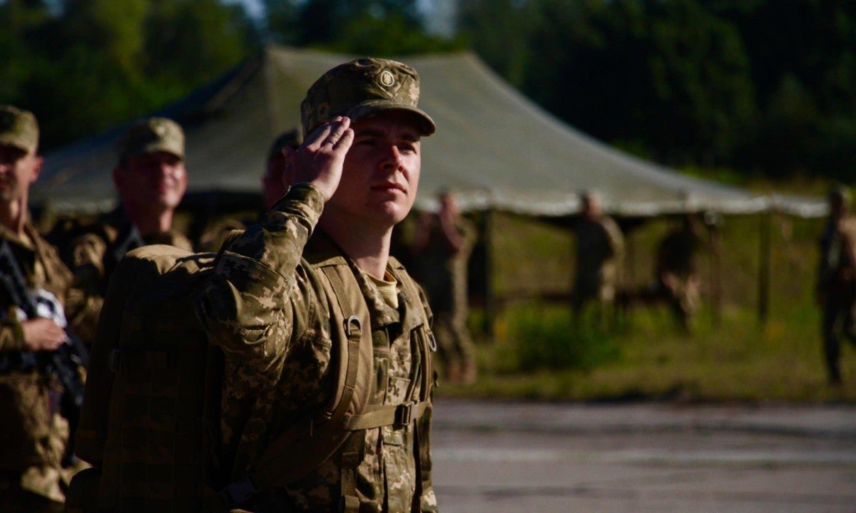 Новая система званий должна приблизить украинскую армию к стандартам НАТО Новая система званий должна приблизить украинскую армию к стандартам НАТО