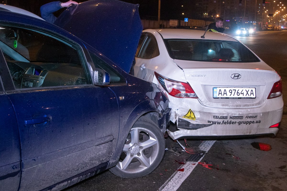 Hyundai отбросило в Opel 