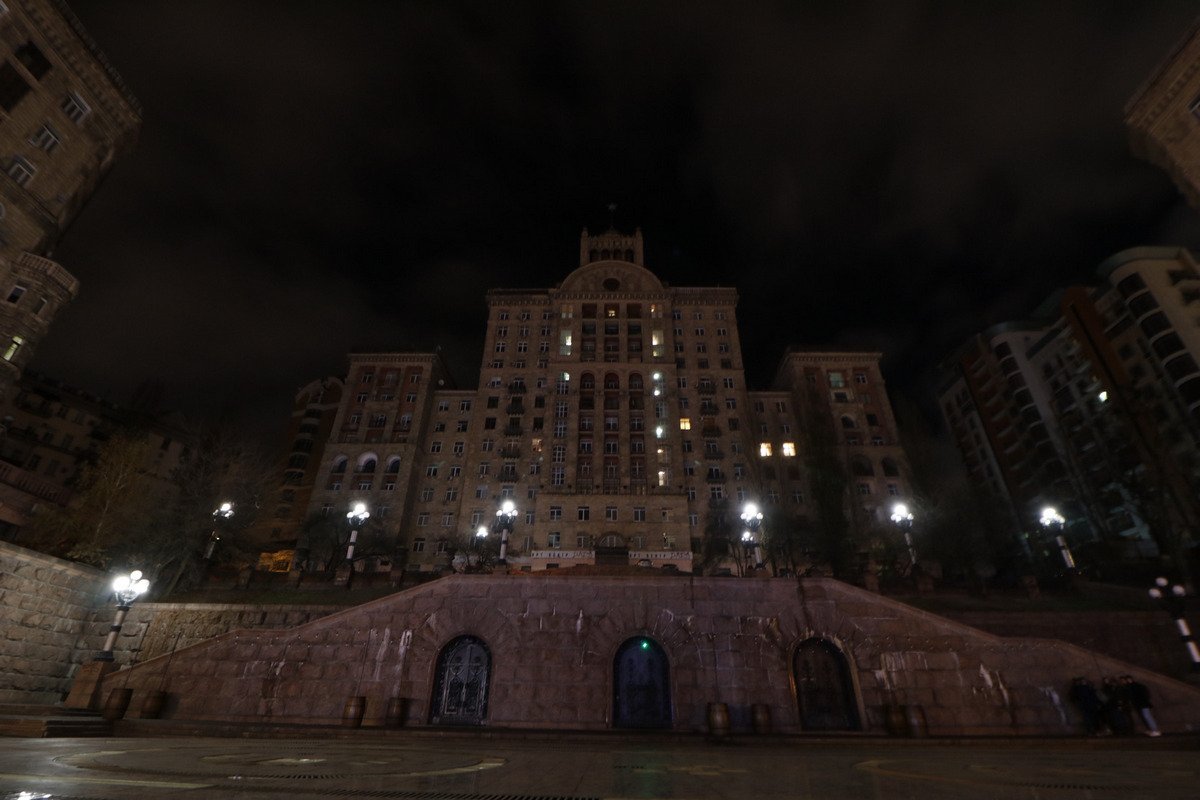 Столица спит и набирается сил перед праздниками Столица спит и набирается сил перед праздниками