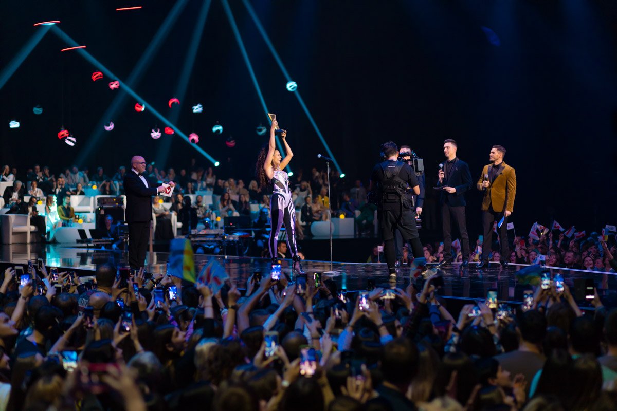 Настя Каменских - певица года Настя Каменских - певица года