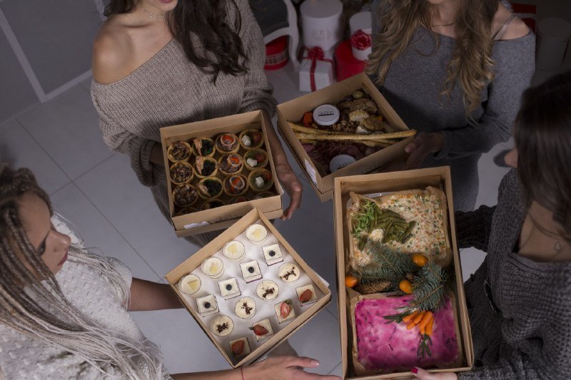 Где в Киеве заказать праздничный фуршет для презентации и банкет свадьбы или корпоратива: топ кейтеринговых компаний 3