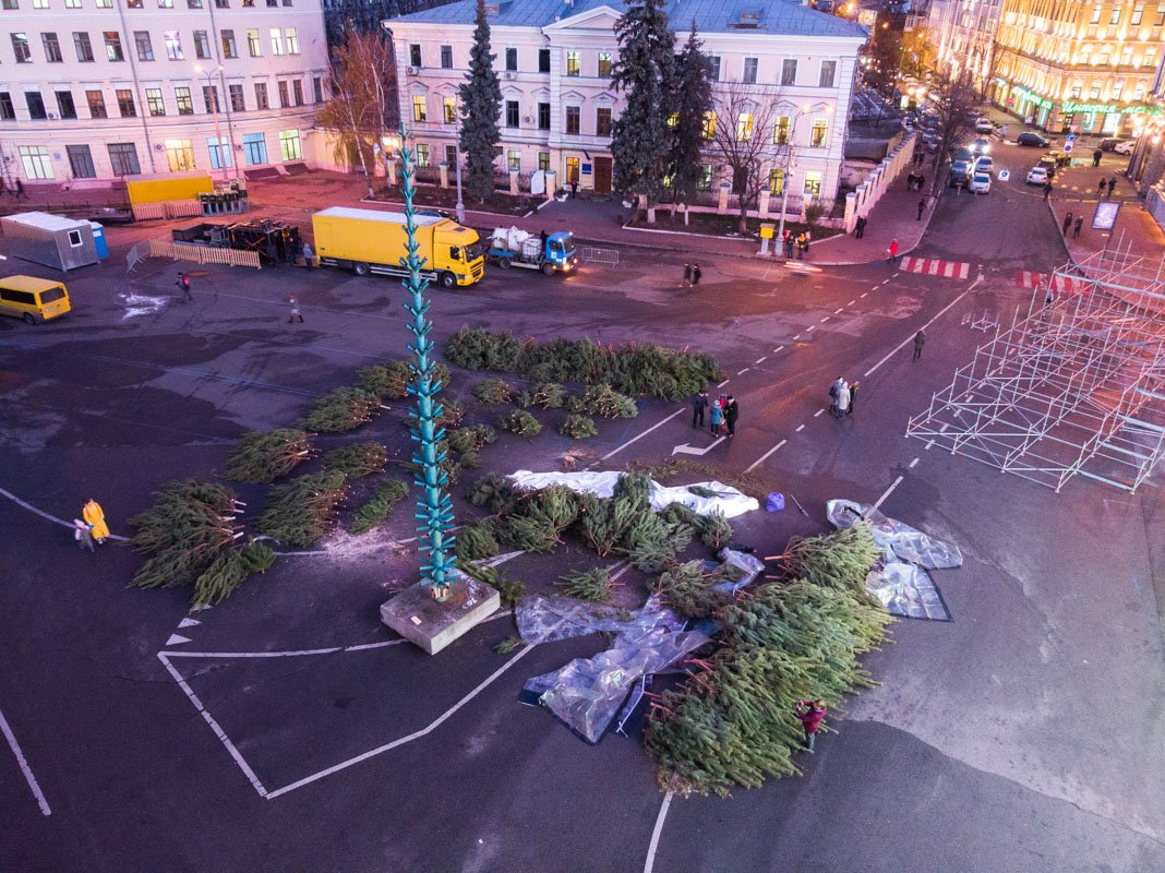 А вот так это выглядит с высоты А вот так это выглядит с высоты