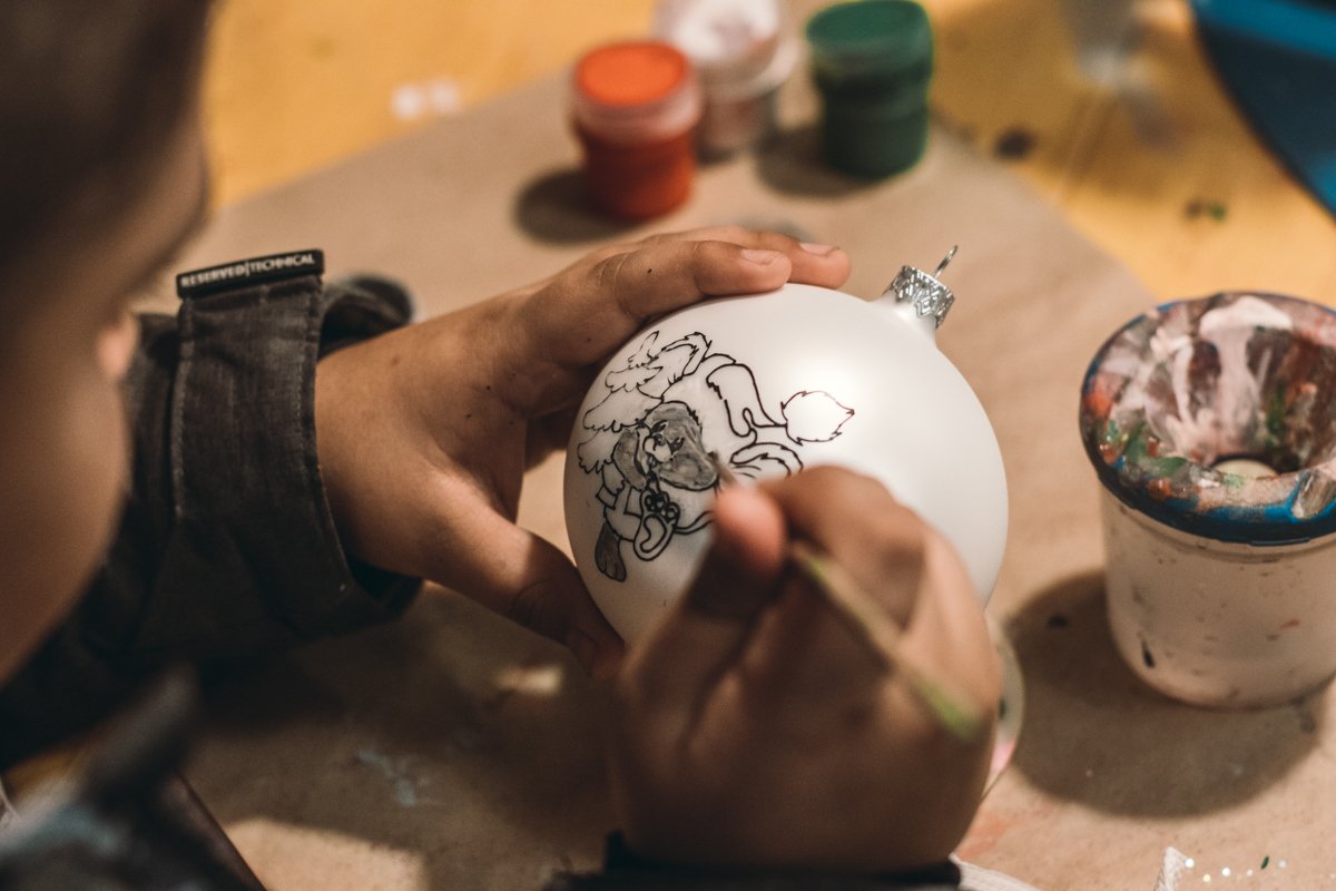 В новом сезоне организаторы превратили павильон в настоящий сказочный городок В новом сезоне организаторы превратили павильон в настоящий сказочный городок