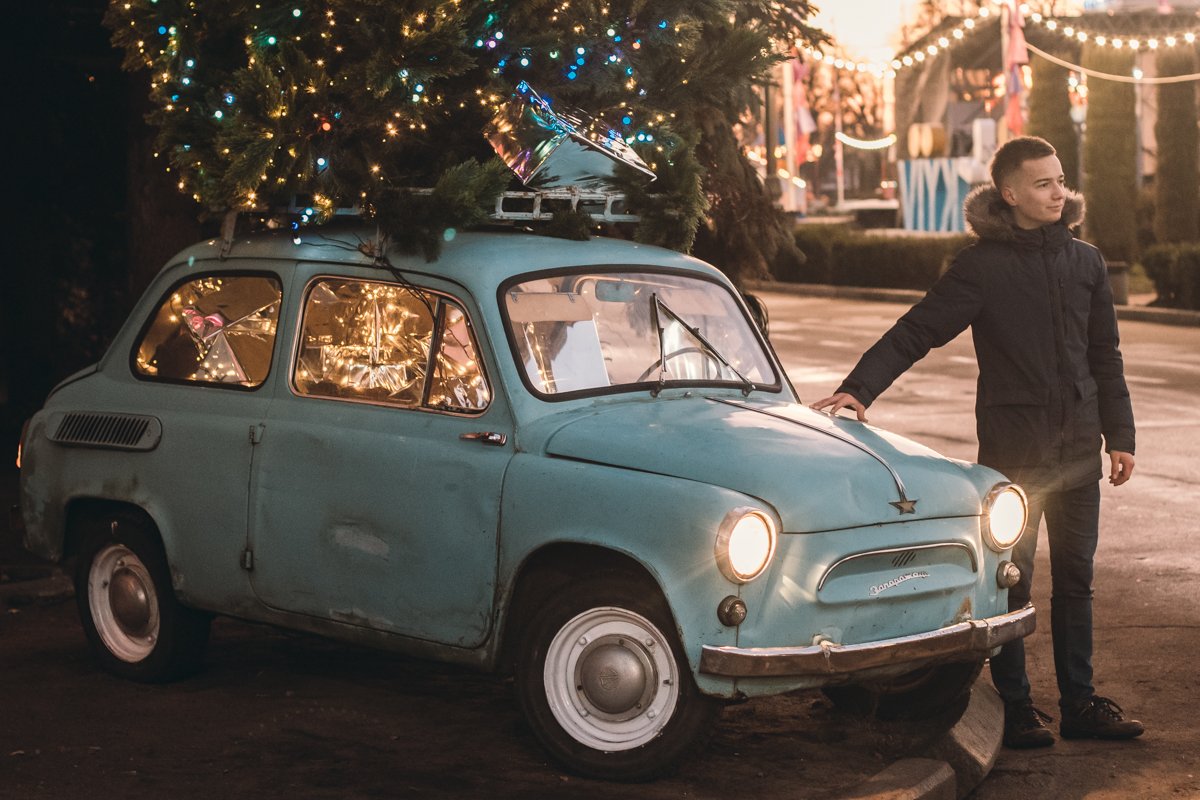 Невозможно представить праздник без подарков Невозможно представить праздник без подарков