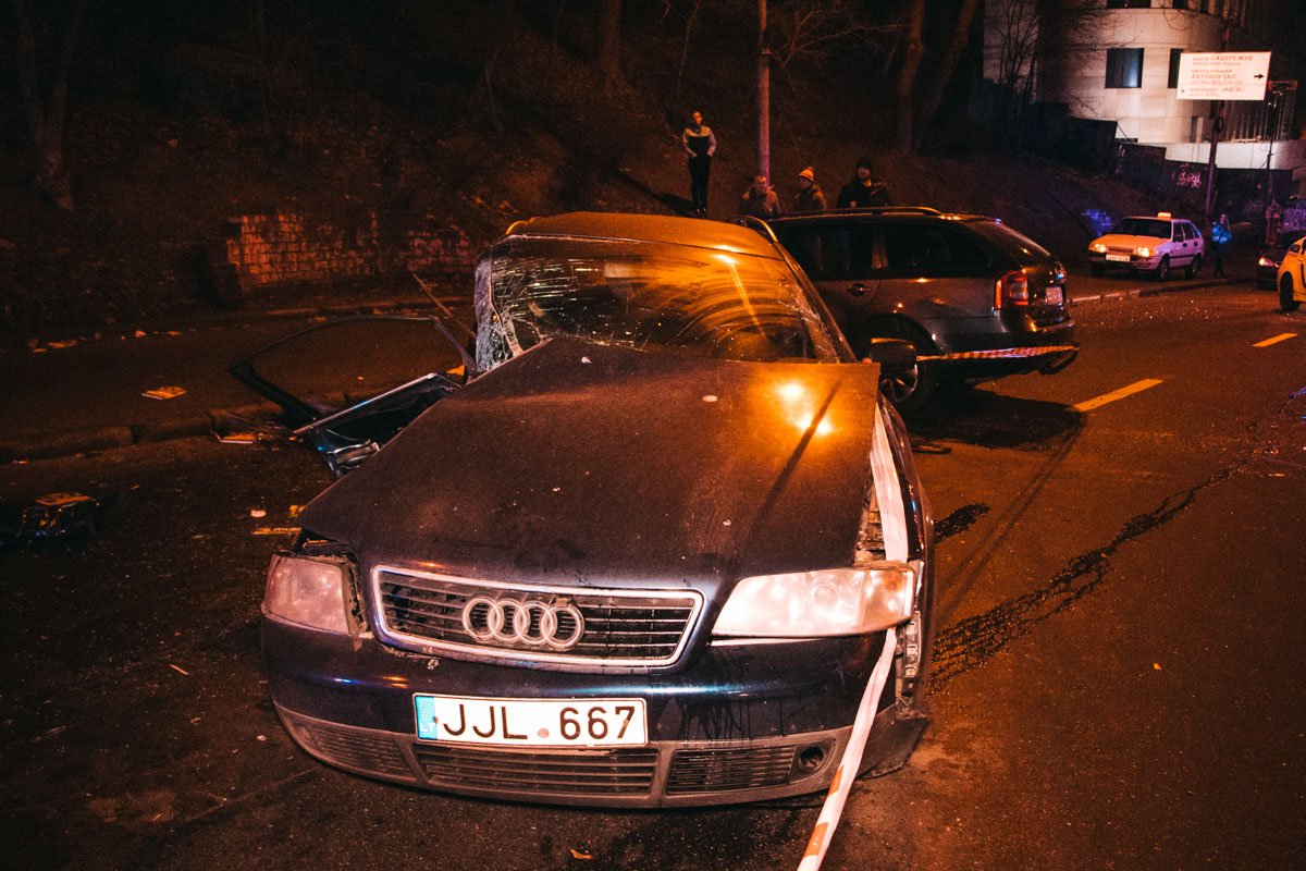 Пассажирку Audi откачать не смогли 