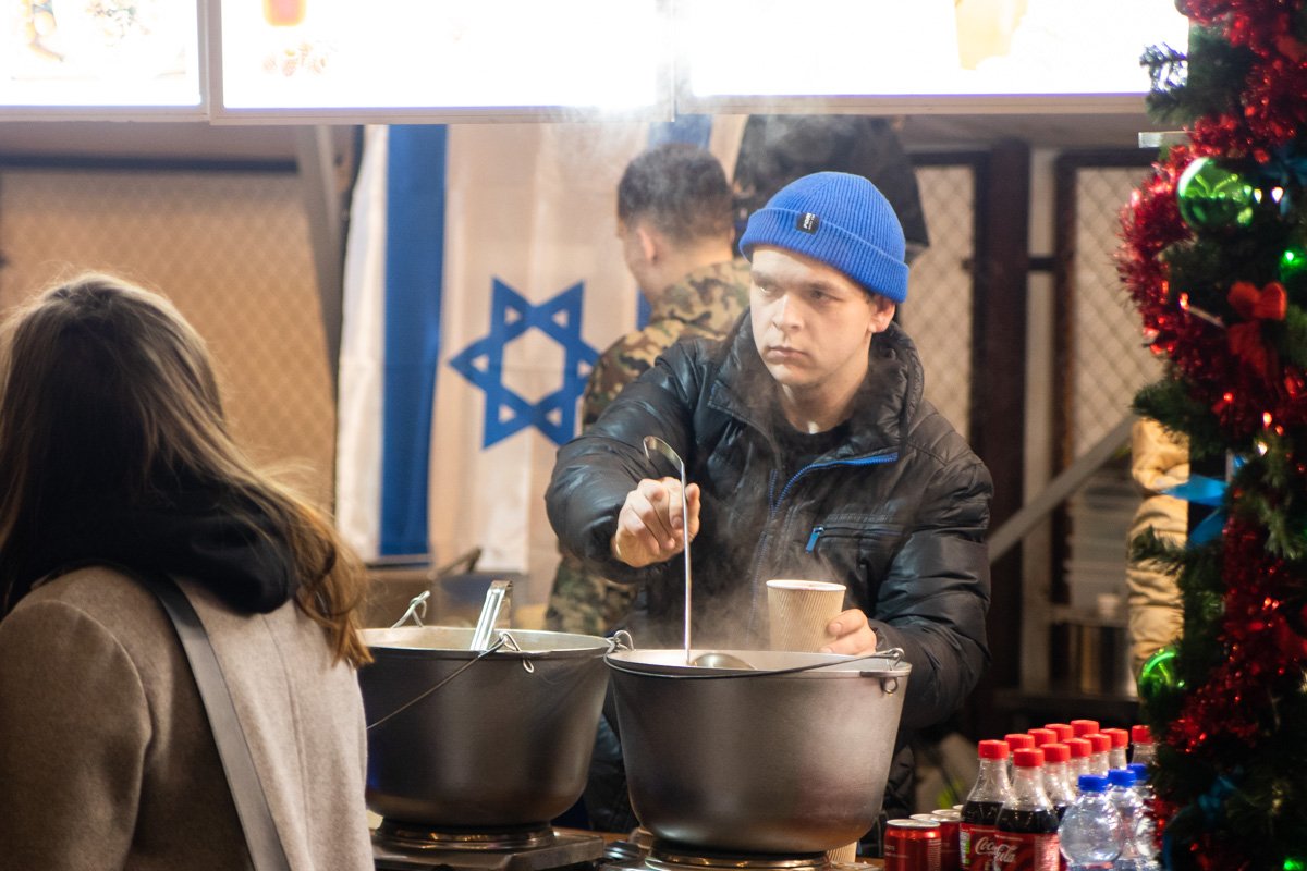 Не ходи туда, ты сюда ходи! У меня вкуснее!