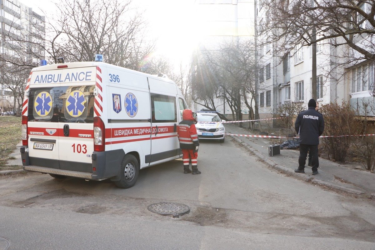 9 декабря в Киеве по адресу улица Орловская, 15 произошел трагический случай 9 декабря в Киеве по адресу улица Орловская, 15 произошел трагический случай