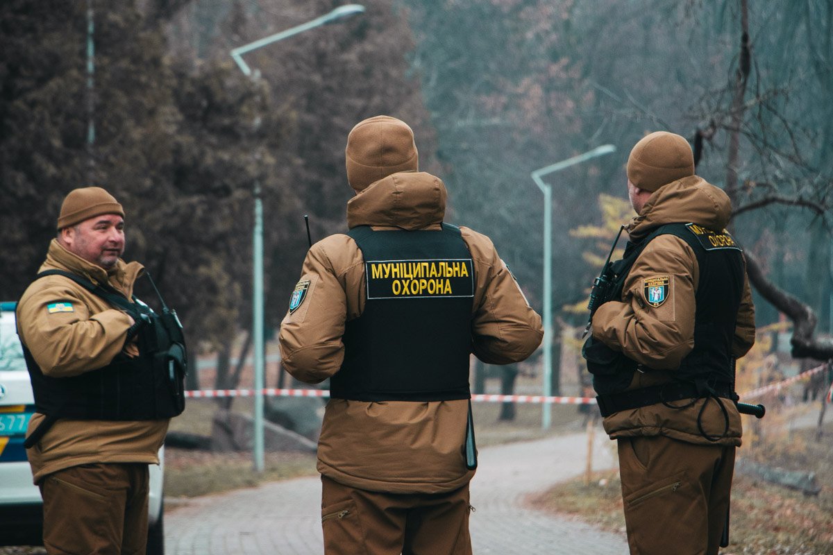 Это уже 5 снаряд на дне озера, найденный за полгода 