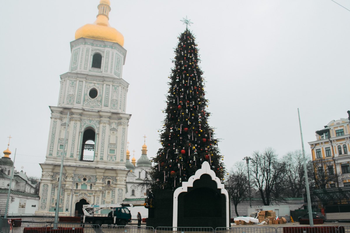 Торжественное открытие елки будет 19 декабря Торжественное открытие елки будет 19 декабря