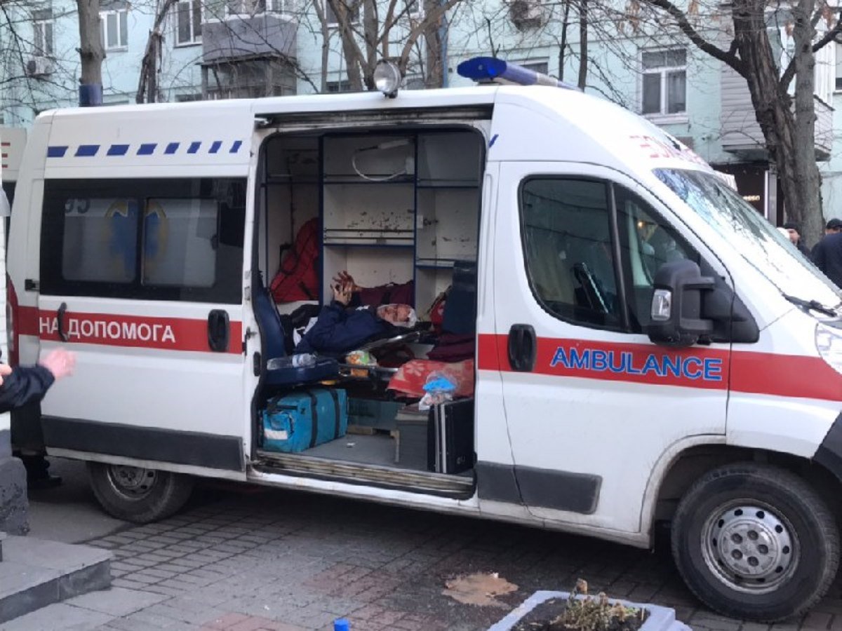 А вот и первые пострадавшие со стороны активистов А вот и первые пострадавшие со стороны активистов