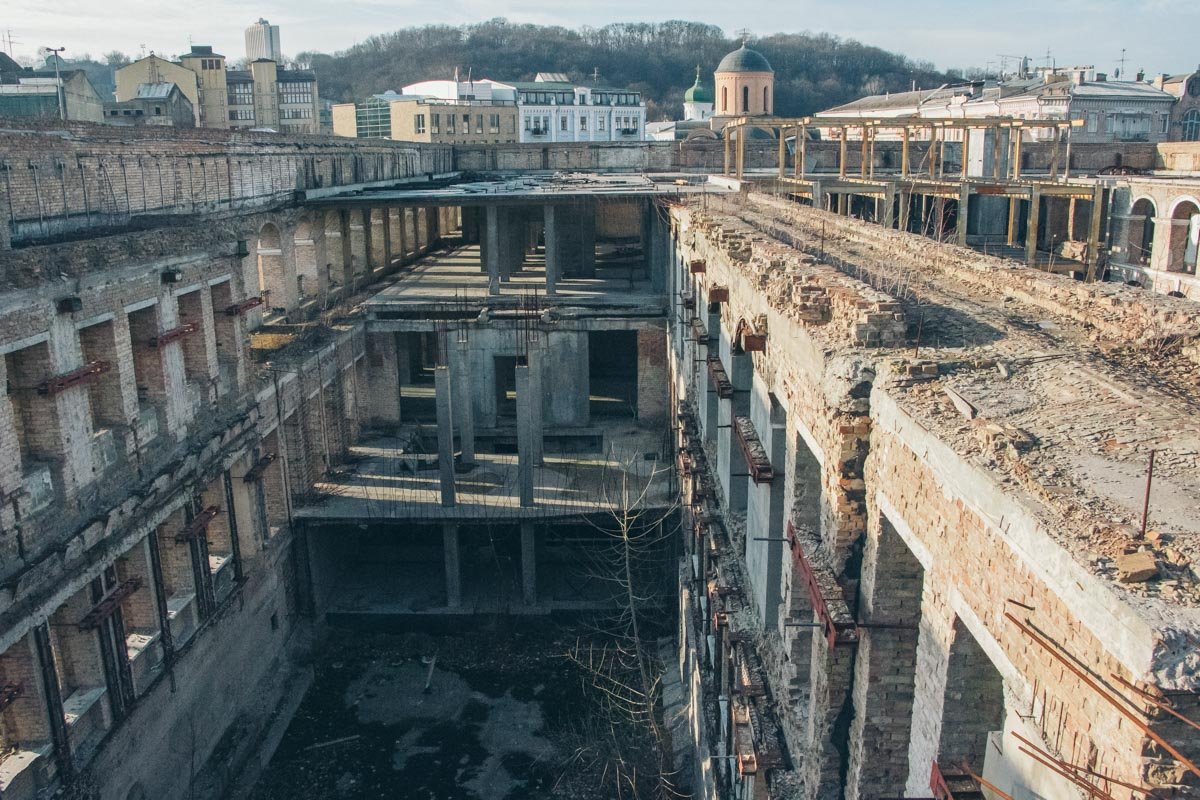 Скелет Гостиного двора, вид сверху Скелет Гостиного двора, вид сверху