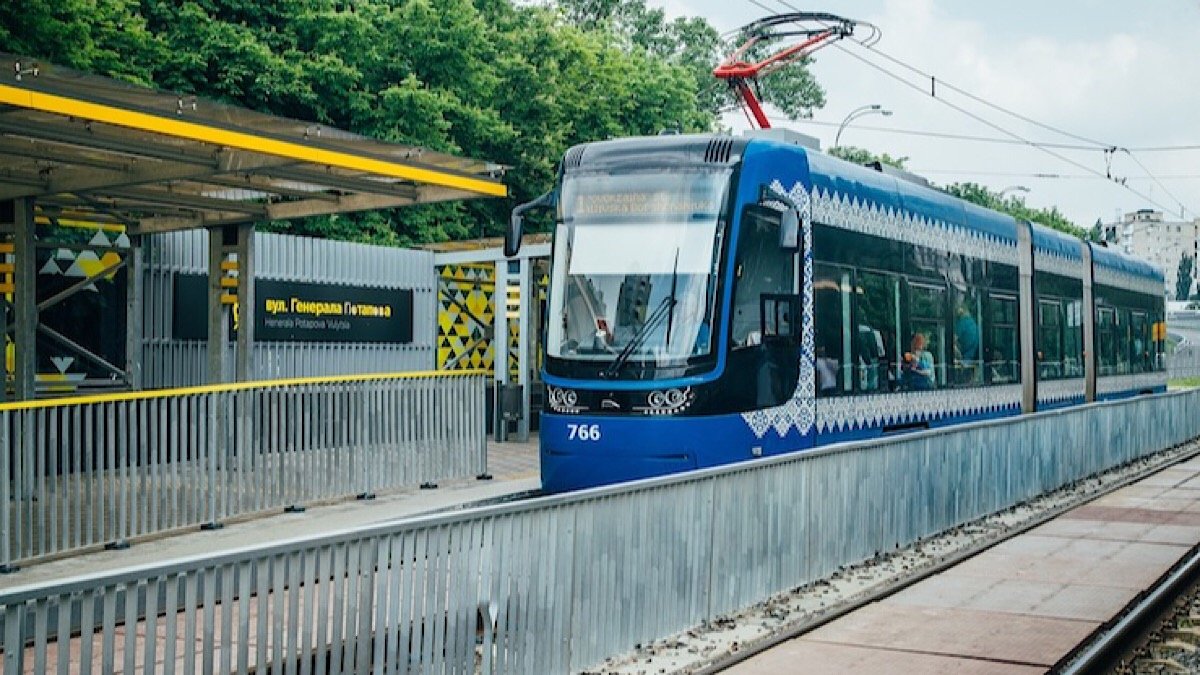 В планах киевских властей продление Борщаговской линии скоростного трамвая до Дворца Спорта В планах киевских властей продление Борщаговской линии скоростного трамвая до Дворца Спорта