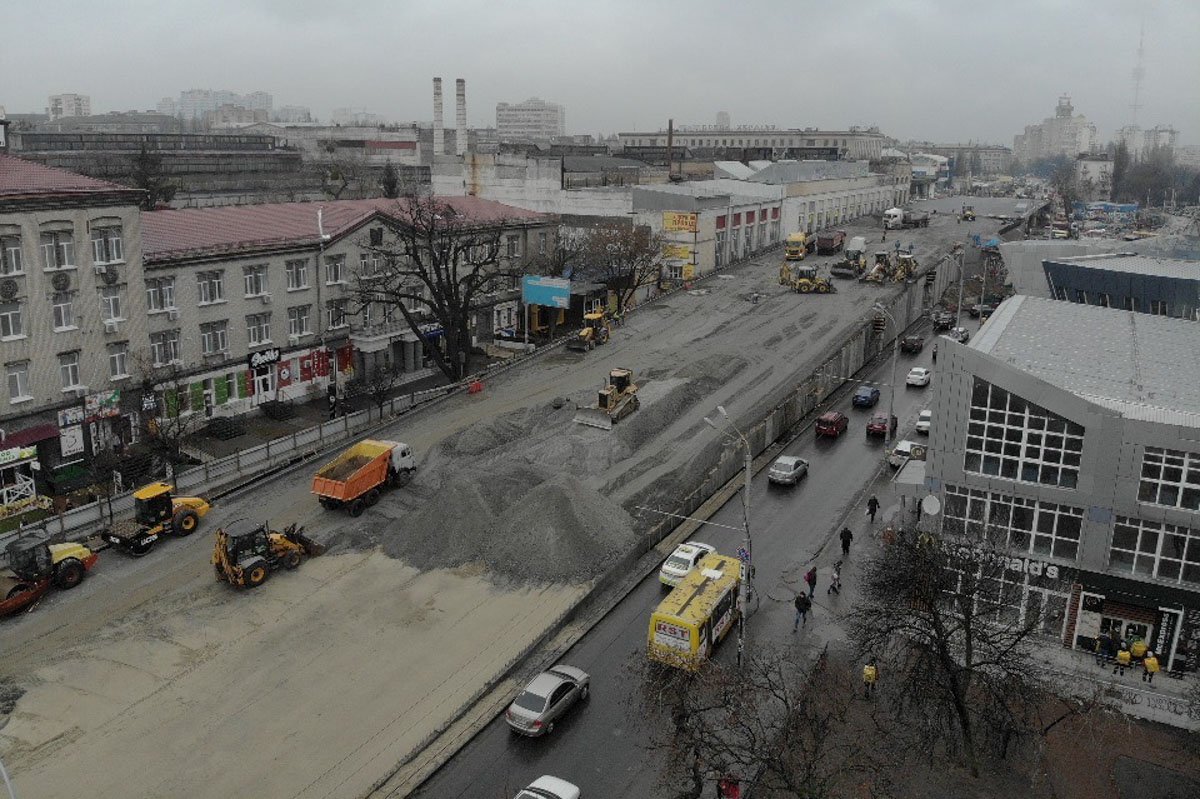 Тогда город немного освободится от постоянных пробок