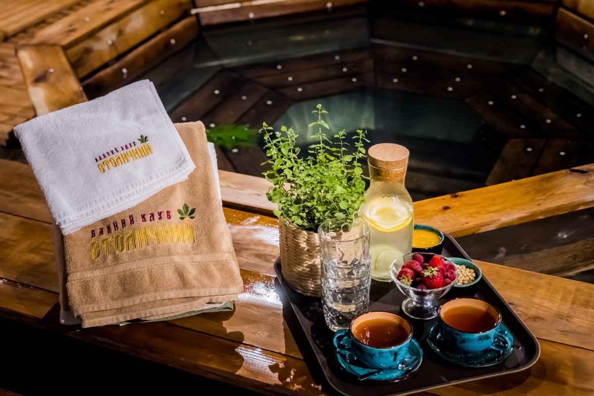 Также вам предложат чередовать парение с чаепитием, что является шикарной задумкой