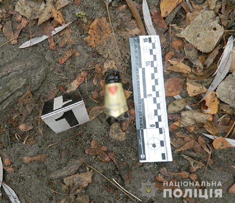 Осколок пивной бутылки пробил парню грудную клетку Осколок пивной бутылки пробил парню грудную клетку