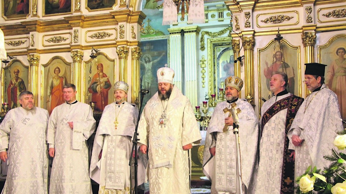 В храме ПЦУ впервые прошло Рождественское богослужение В храме ПЦУ впервые прошло Рождественское богослужение